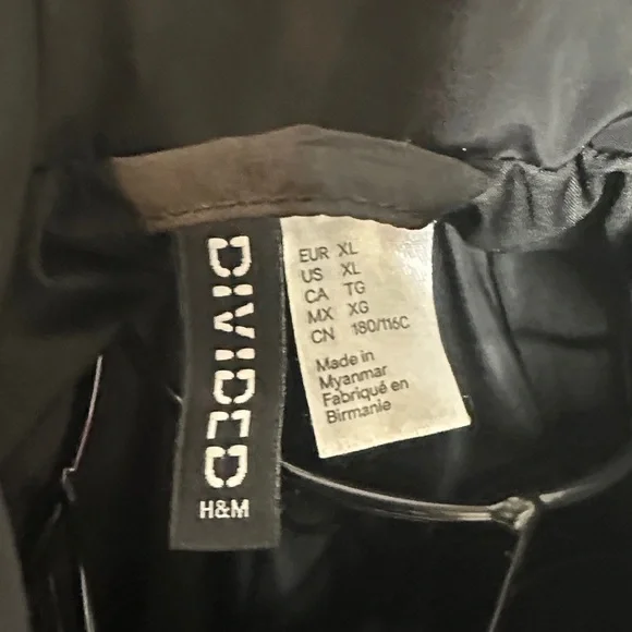 ❄️❄️❄️ H&M Black Puffer Jacket - Picture 6 of 6